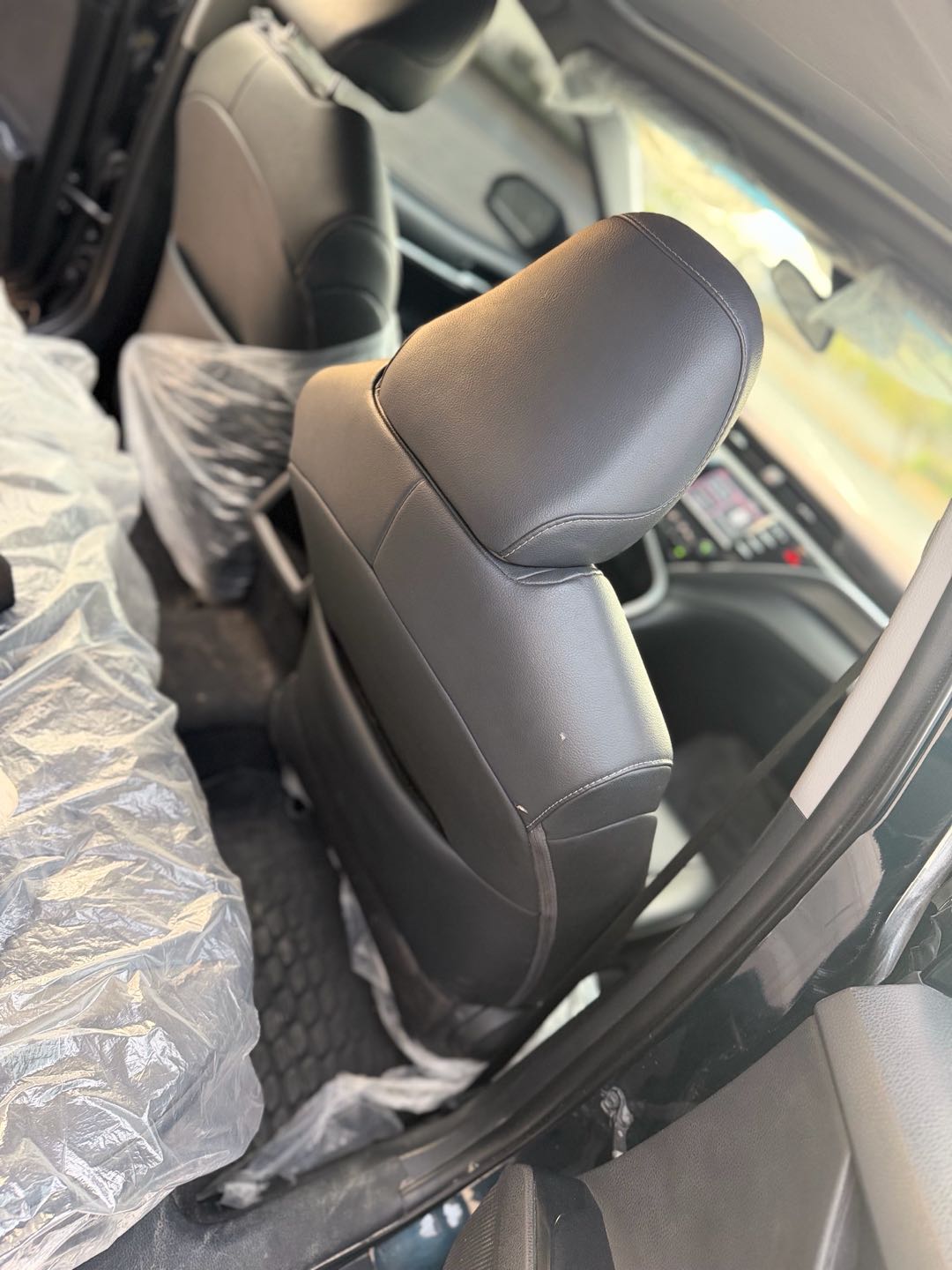 Car Image 2018 TOYOTA CAMRY SE