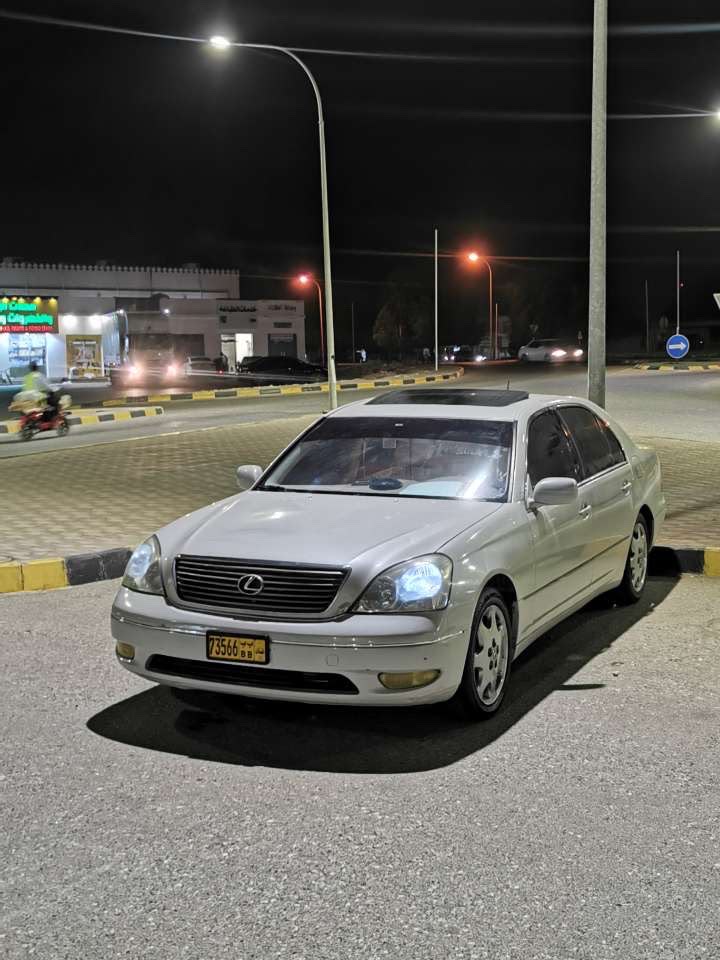 Car Image 2001 LEXUS LS 430