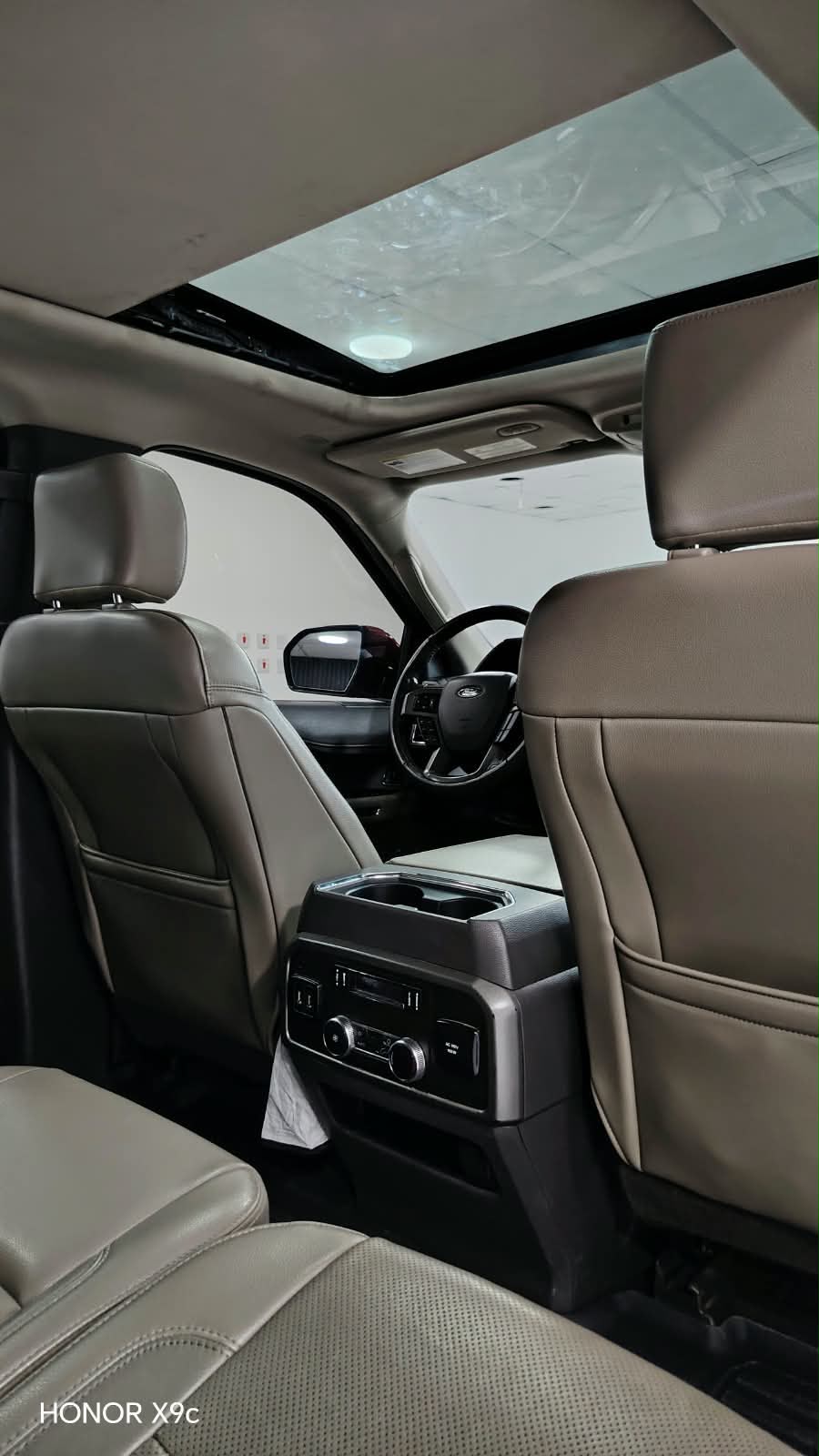 Car Image 2018 FORD EXPEDITION 