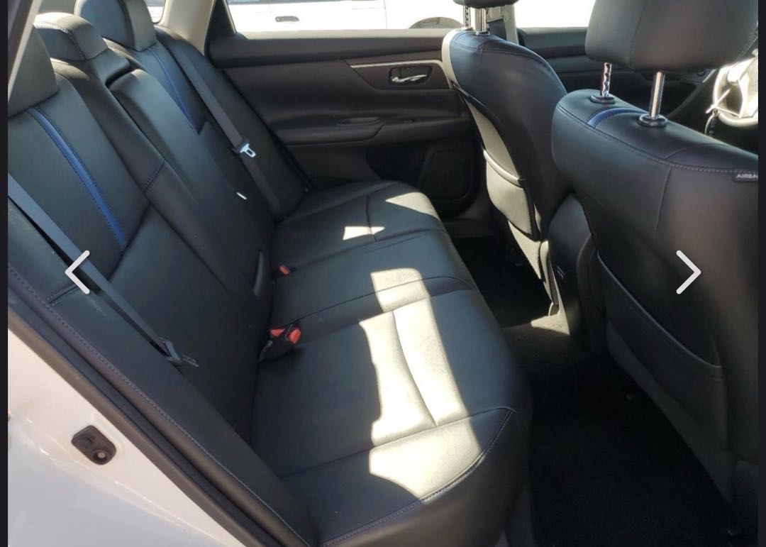Car Image 2018 NISSAN ALTIMA SR
