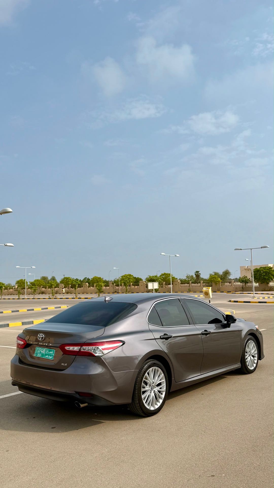 Car Image 2020 TOYOTA CAMRY XLE