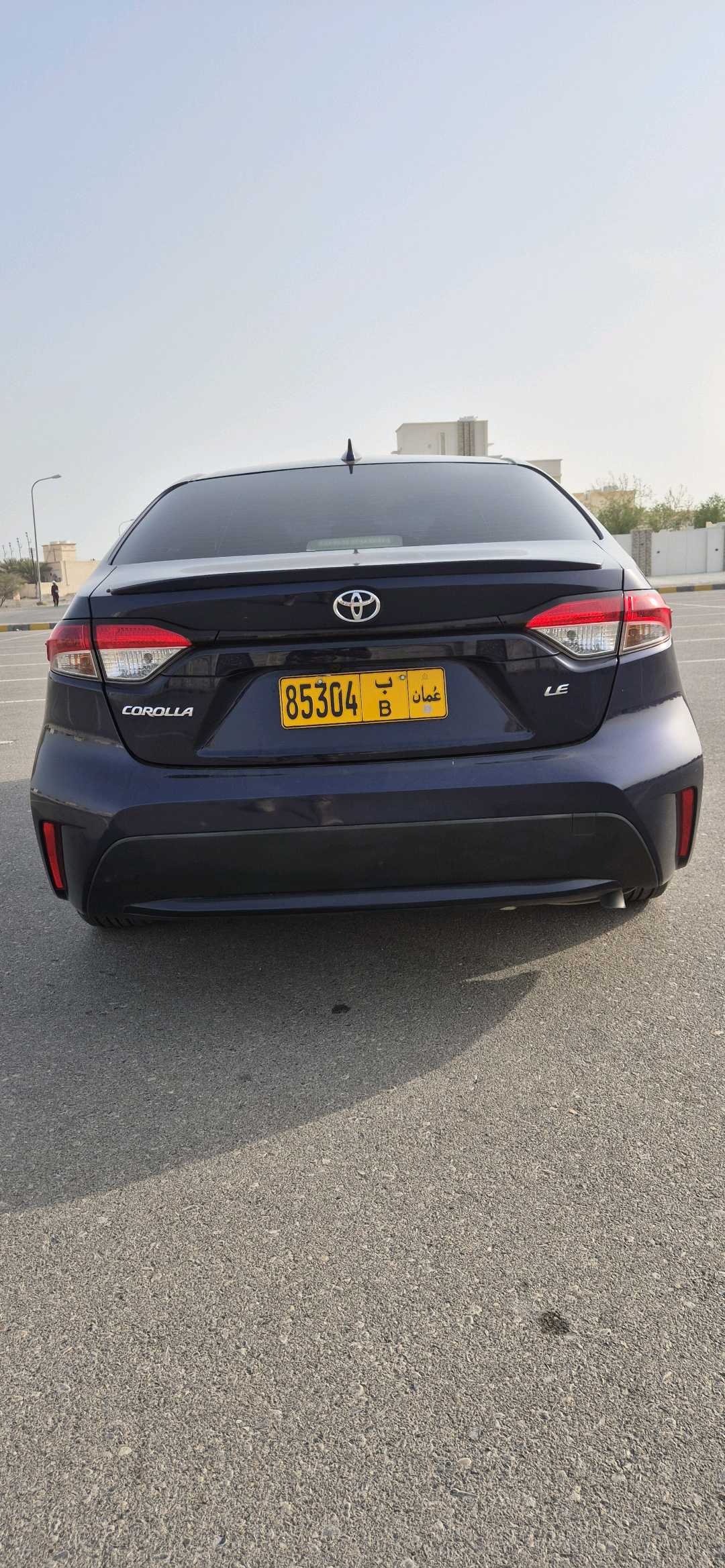 Car Image 2020 TOYOTA COROLLA LE
