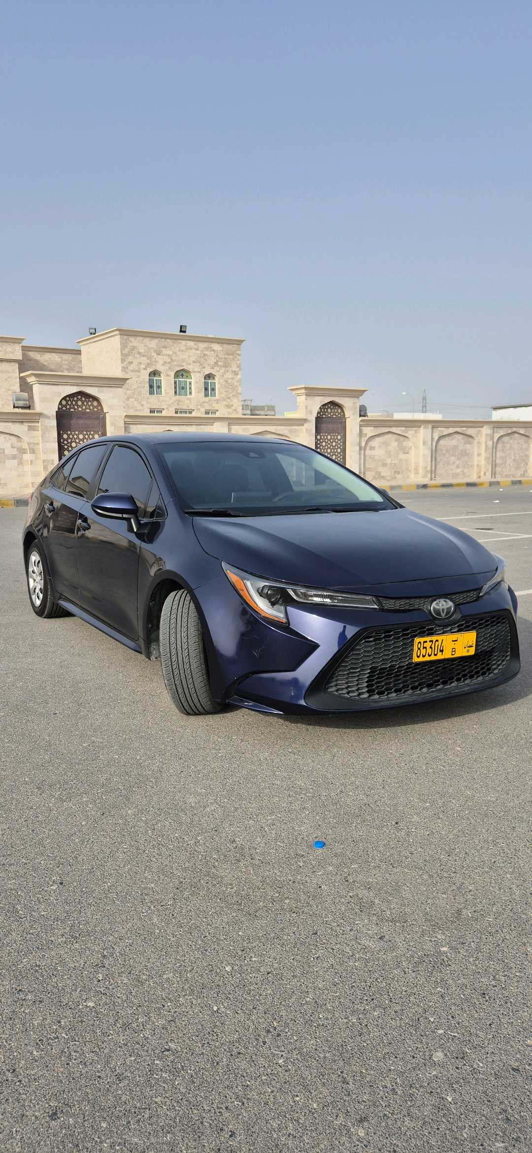 Car Image 2020 TOYOTA COROLLA LE