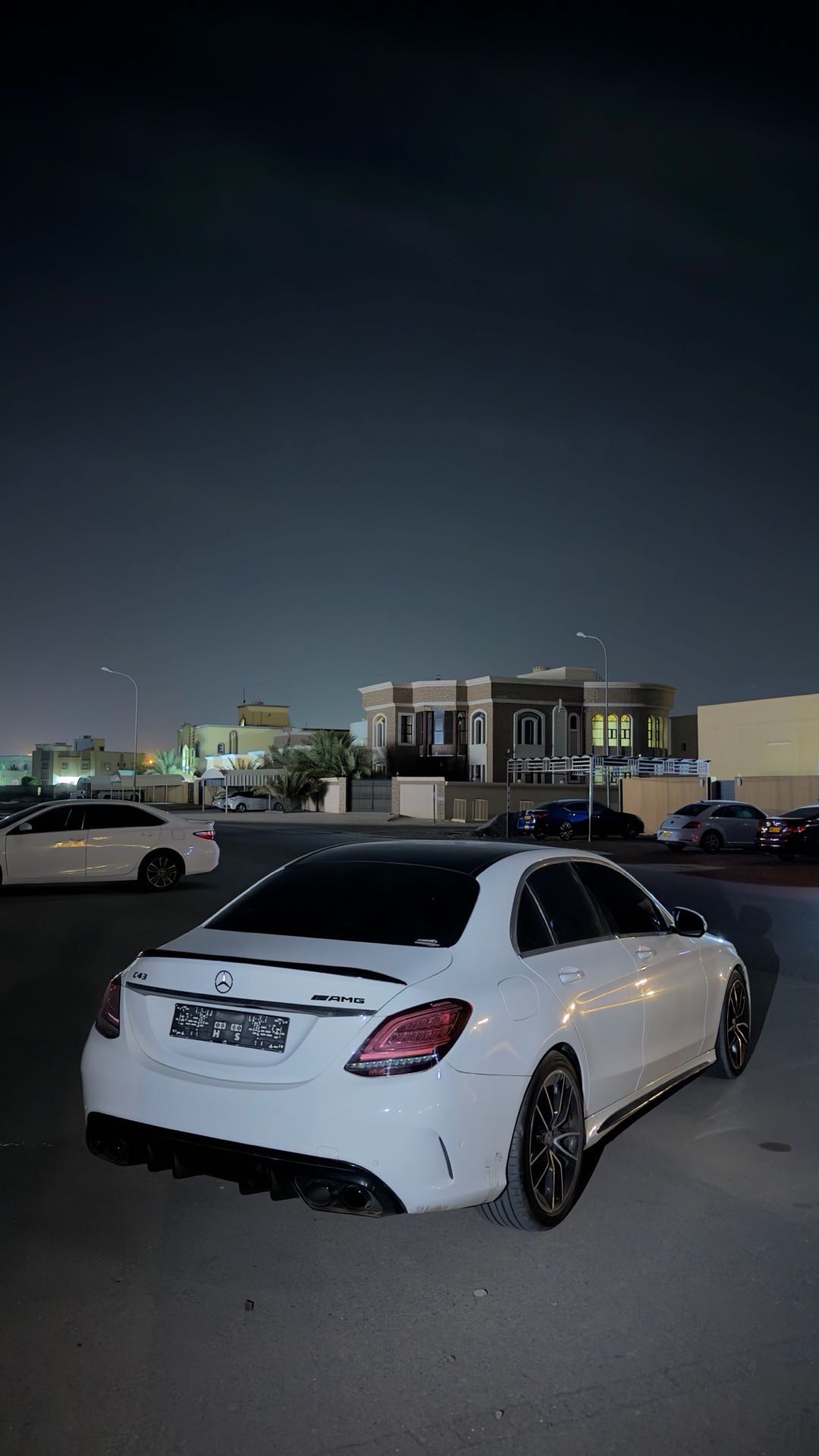 Car Image 2017 MERCEDES C Class 300
