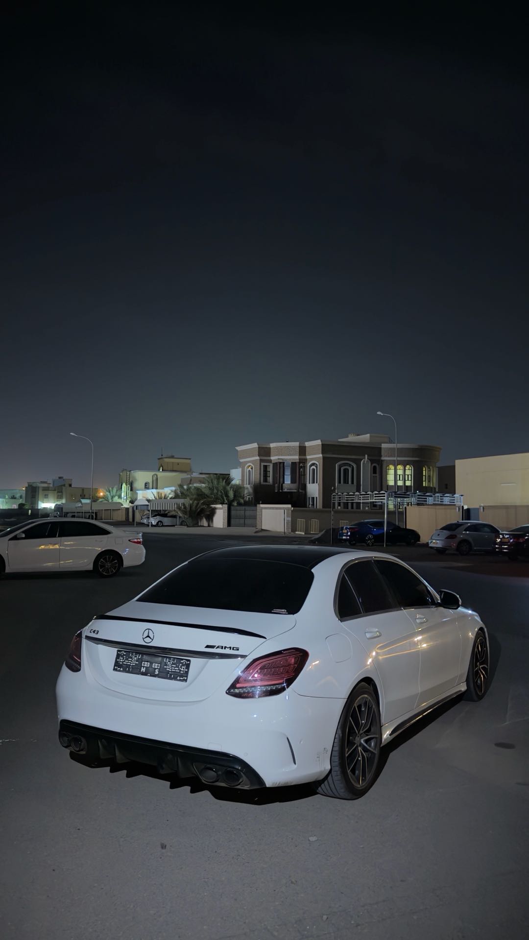 Car Image 2017 MERCEDES C Class 300