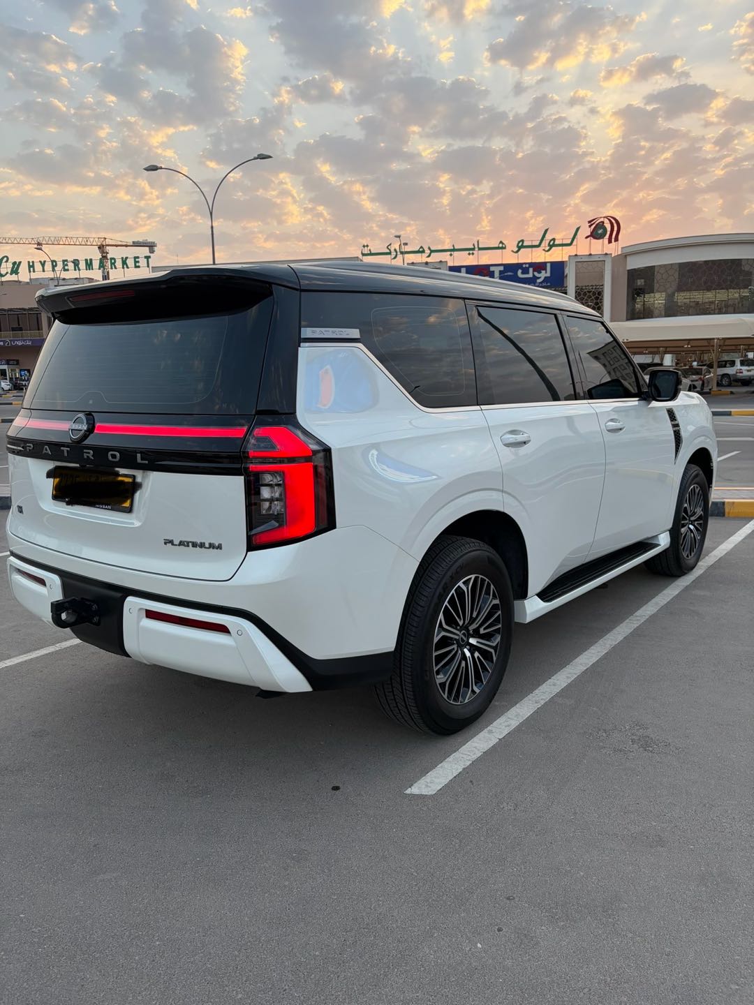 Car Image 2026 NISSAN PATROL Platinum