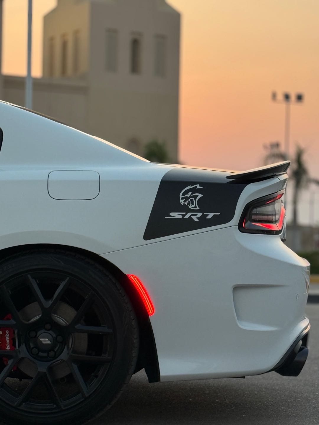 Car Image 2019 DODGE CHARGER R/T
