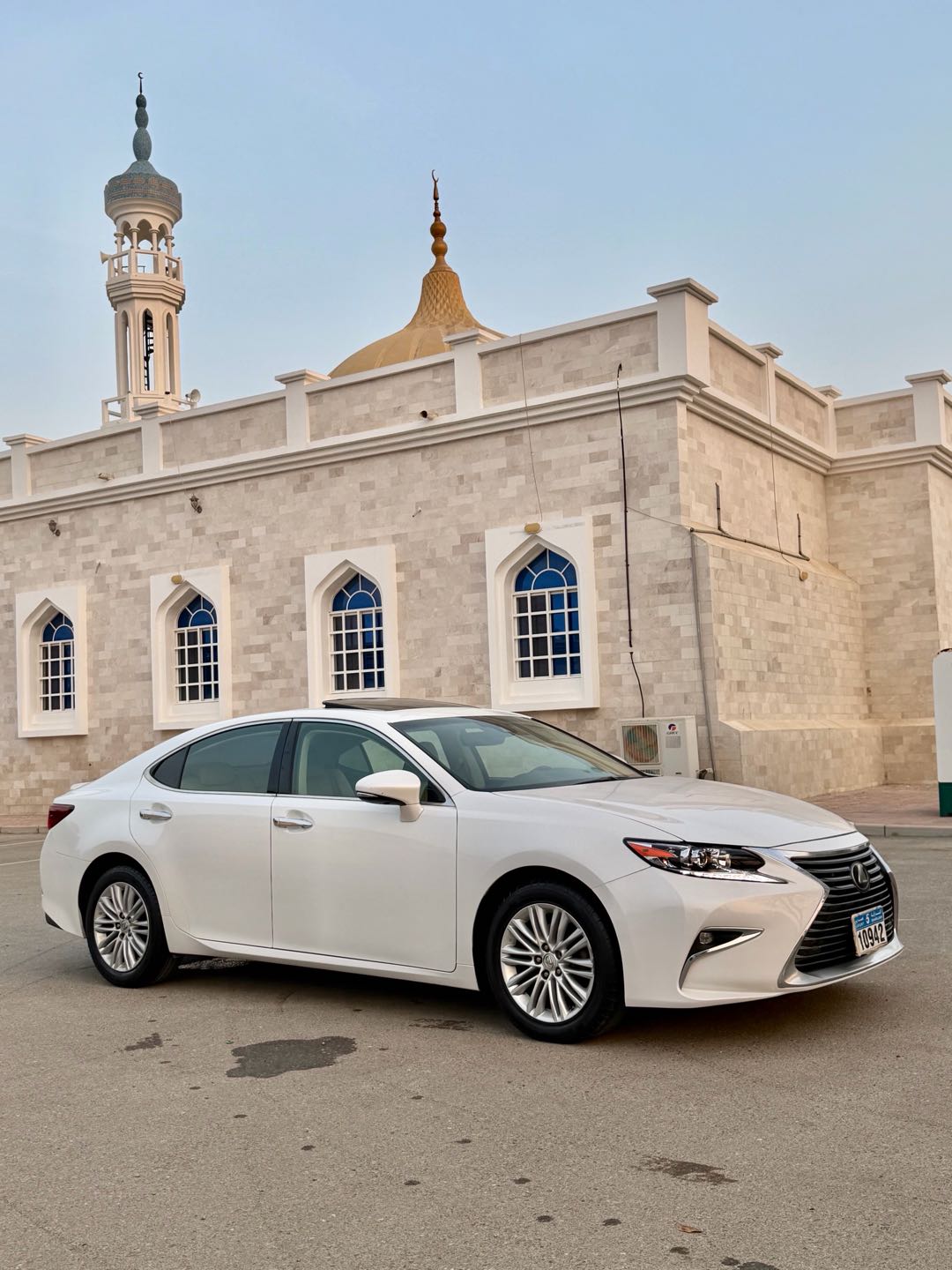 Car Image 2018 LEXUS ES 350