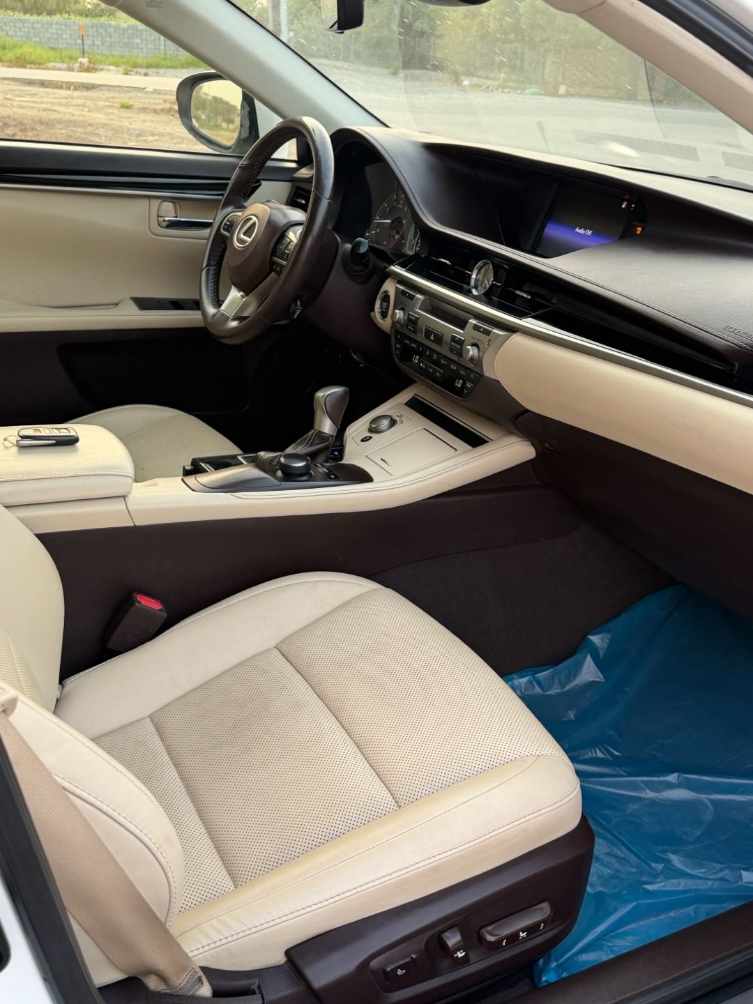 Car Image 2018 LEXUS ES 350