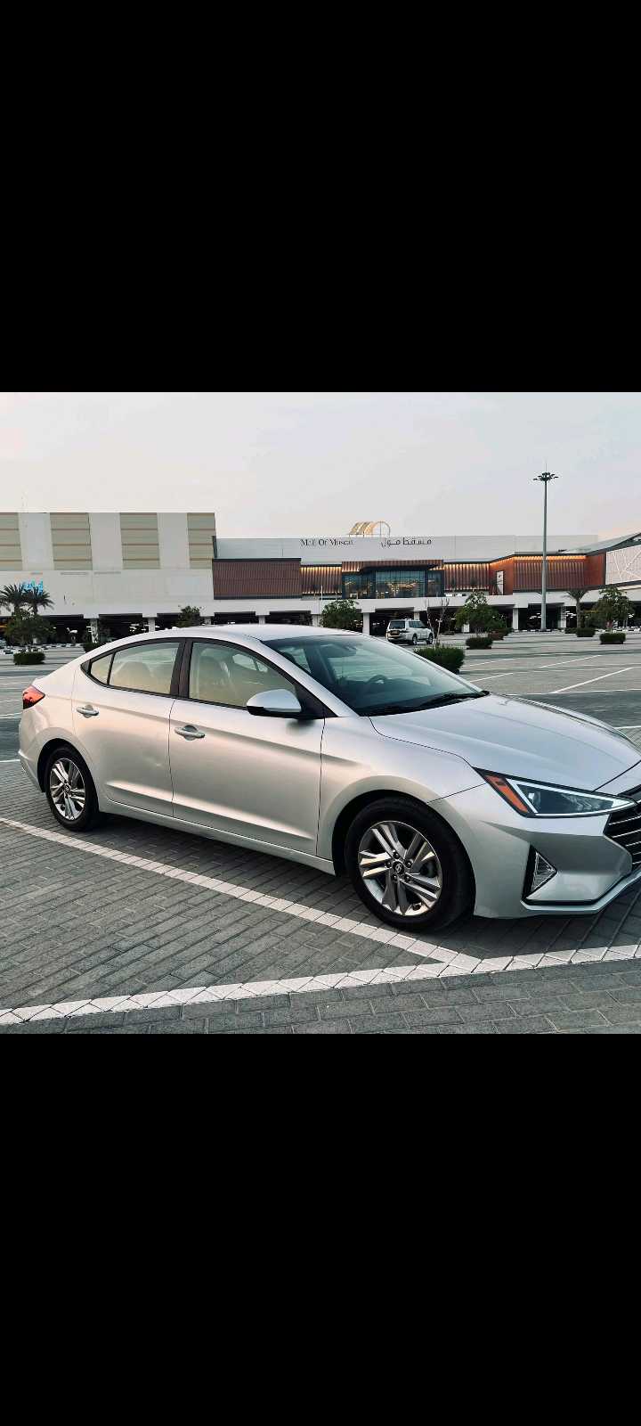Car Image 2019 HYUNDAI ELANTRA SEL