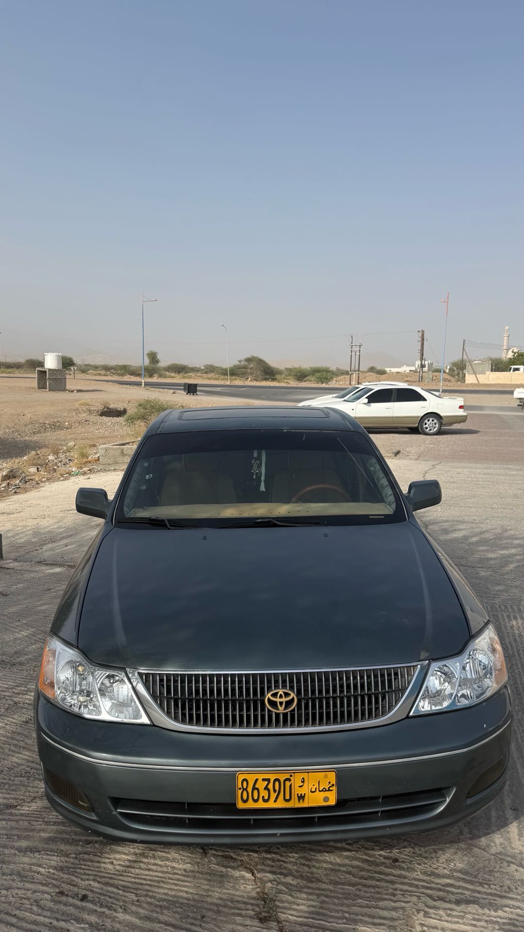 Car Image 2000 TOYOTA AVALON XLE