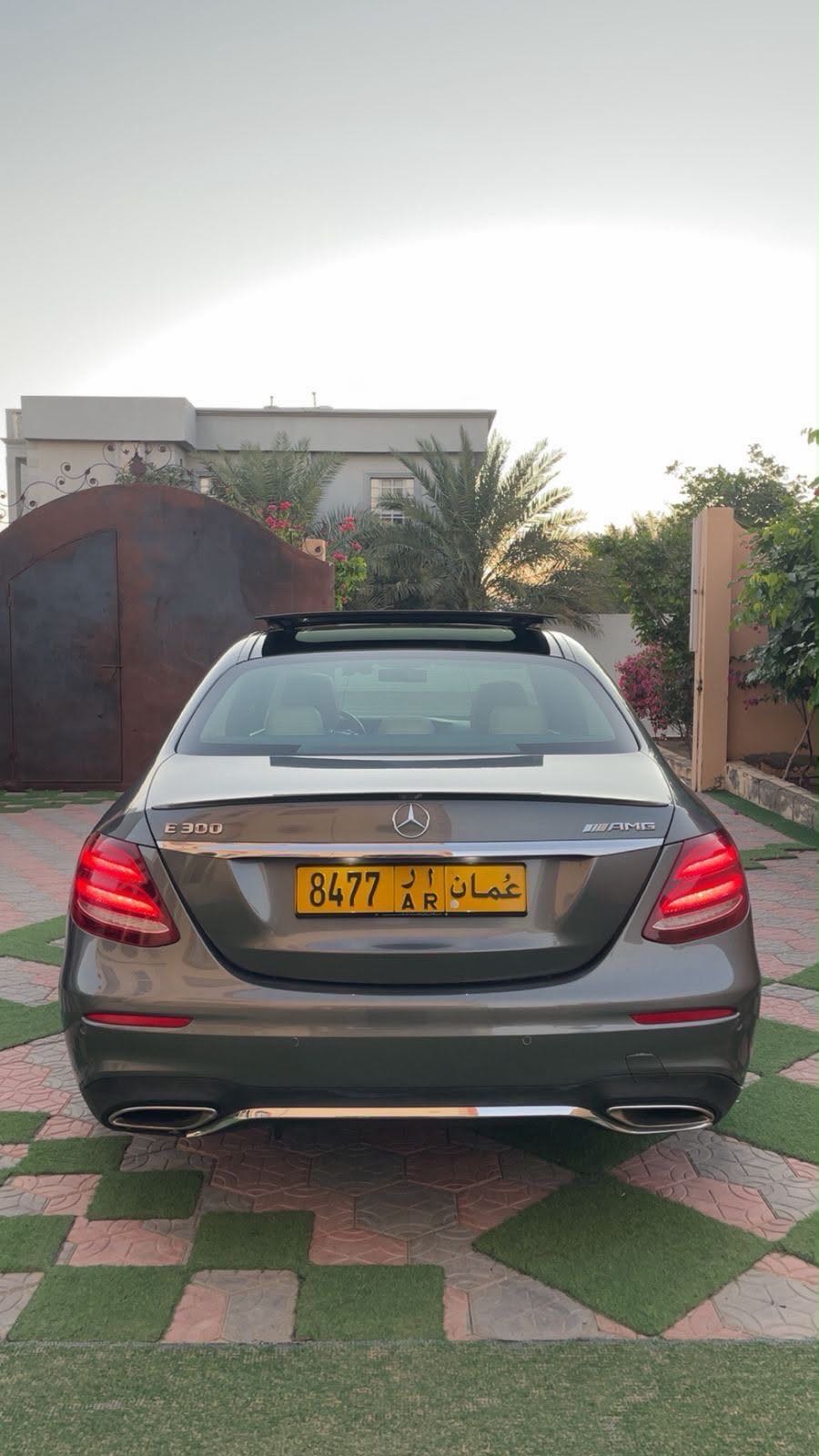 Car Image 2017 MERCEDES E Class 300