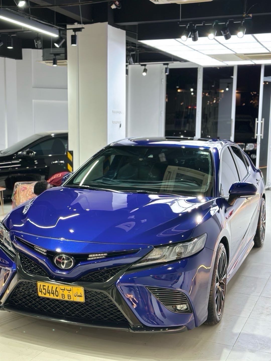 Car Image 2019 TOYOTA CAMRY SE