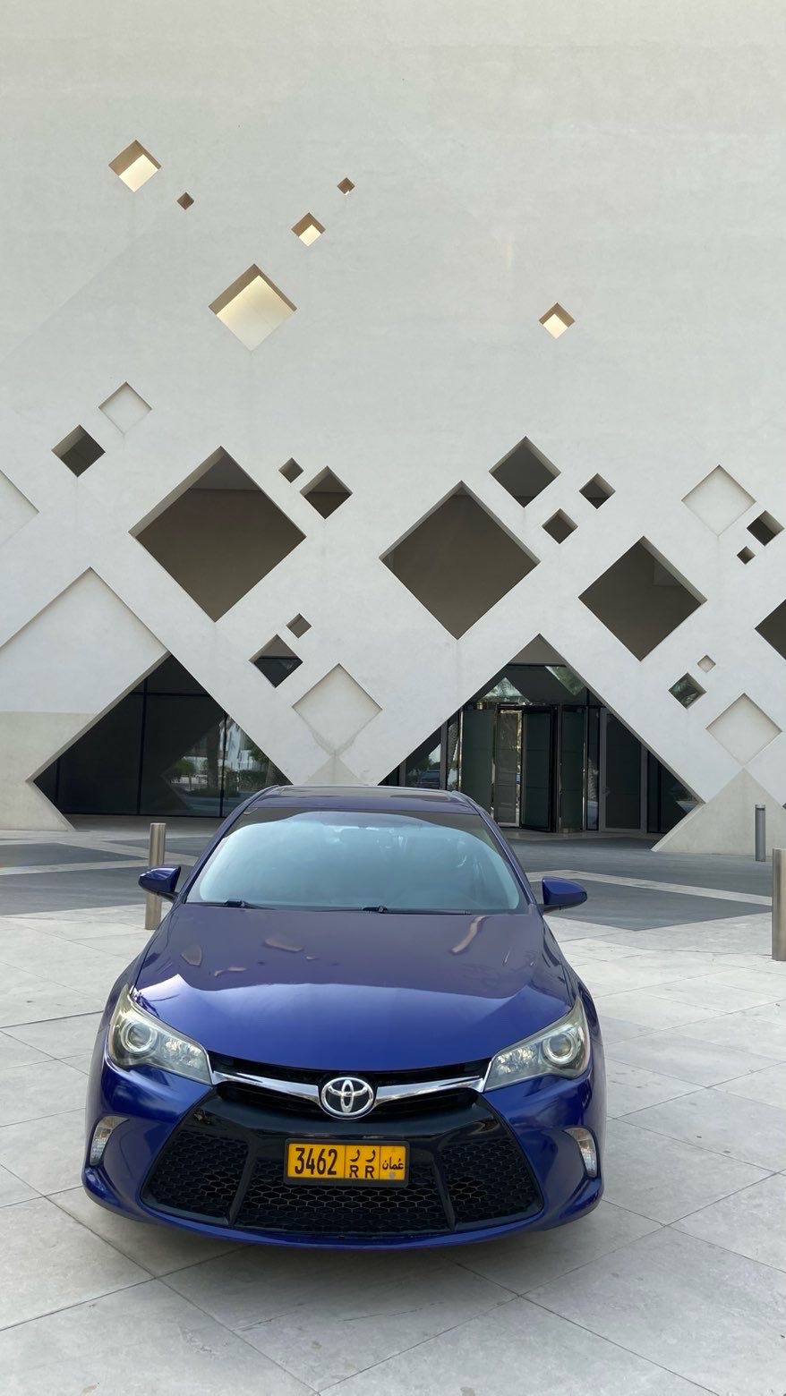 Car Image 2016 TOYOTA CAMRY SE