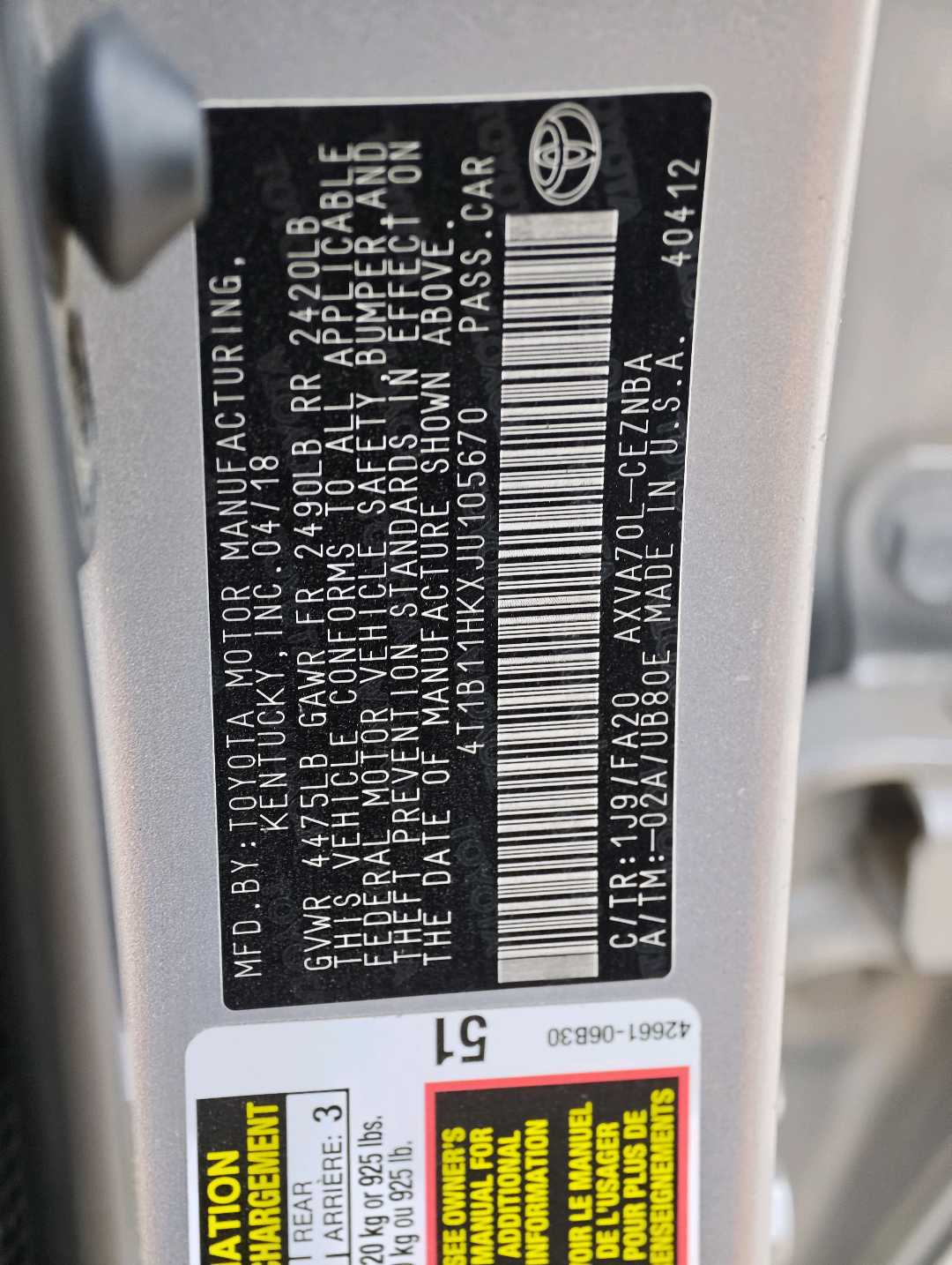 Car Image 2018 TOYOTA CAMRY LE