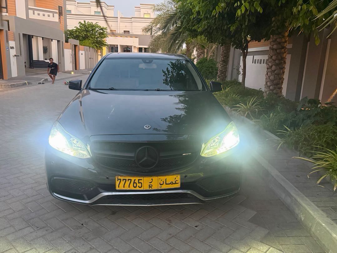 Car Image 2014 MERCEDES E Class 350