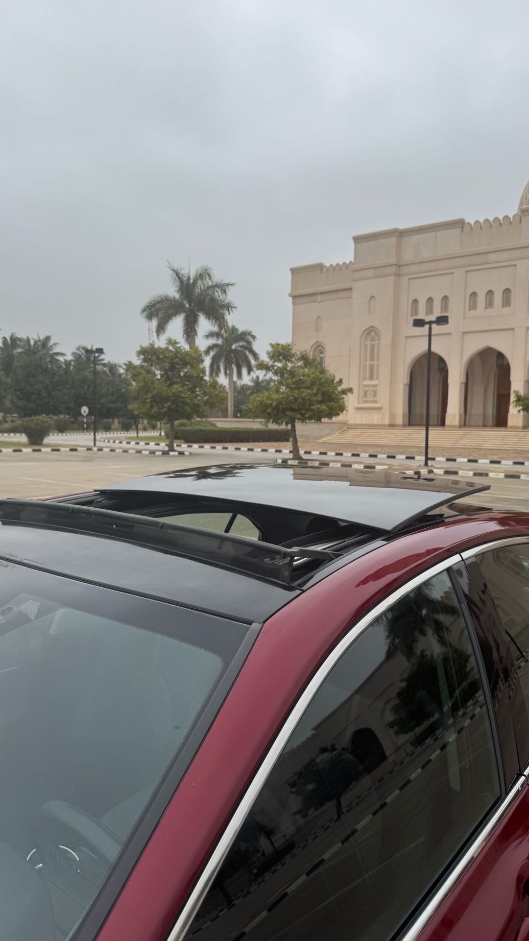 Car Image 2018 TOYOTA CAMRY XLE