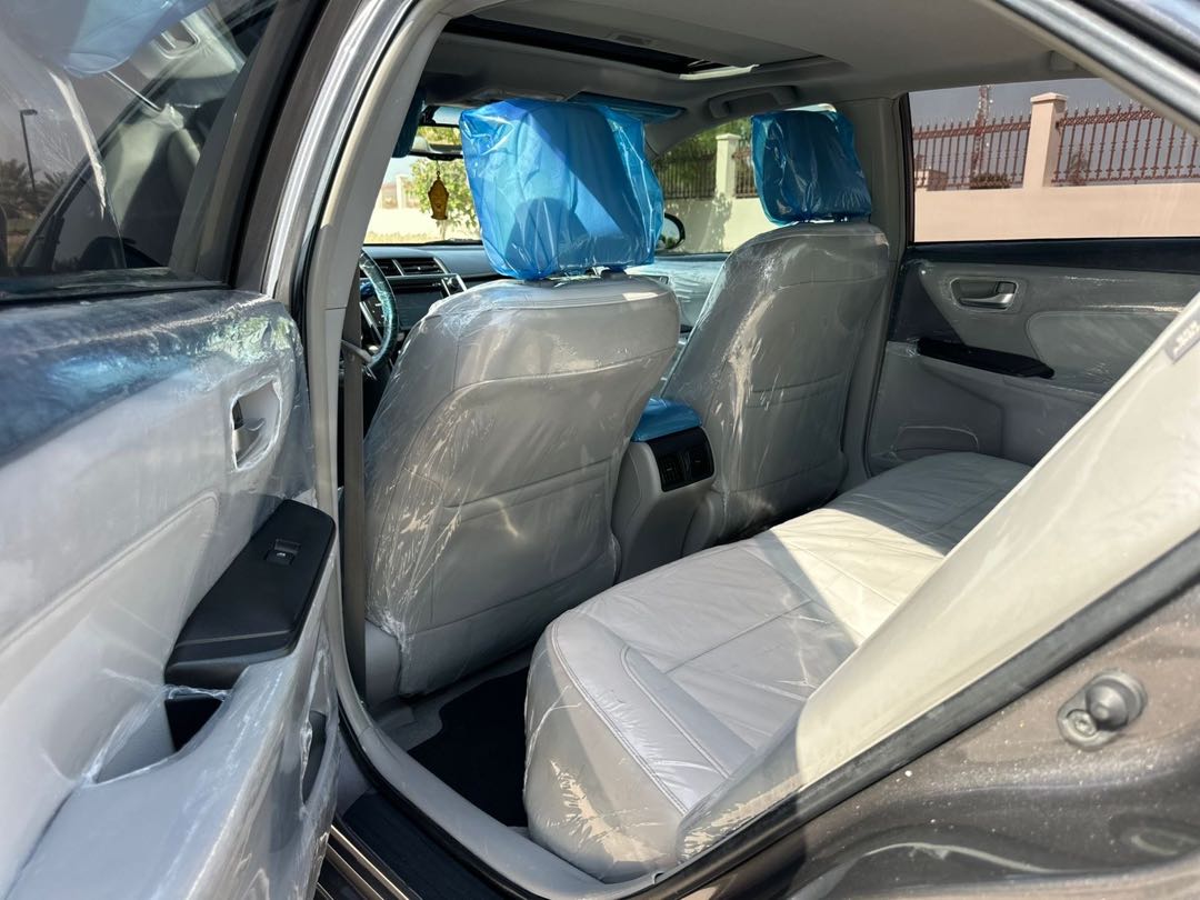 Car Image 2016 TOYOTA CAMRY XLE