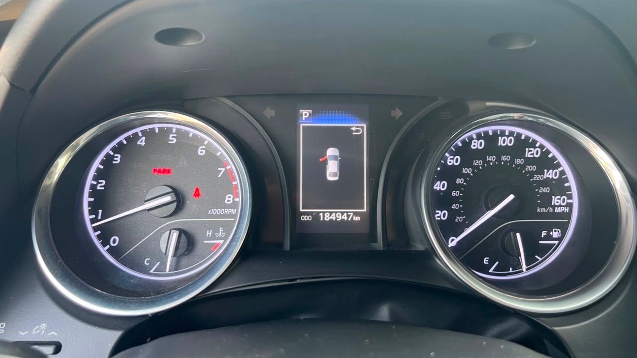 Car Image 2018 TOYOTA CAMRY SE