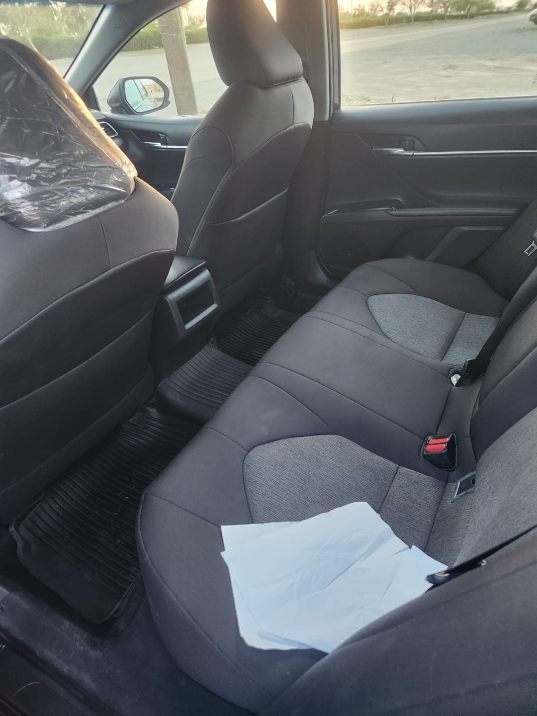 Car Image 2019 TOYOTA CAMRY LE