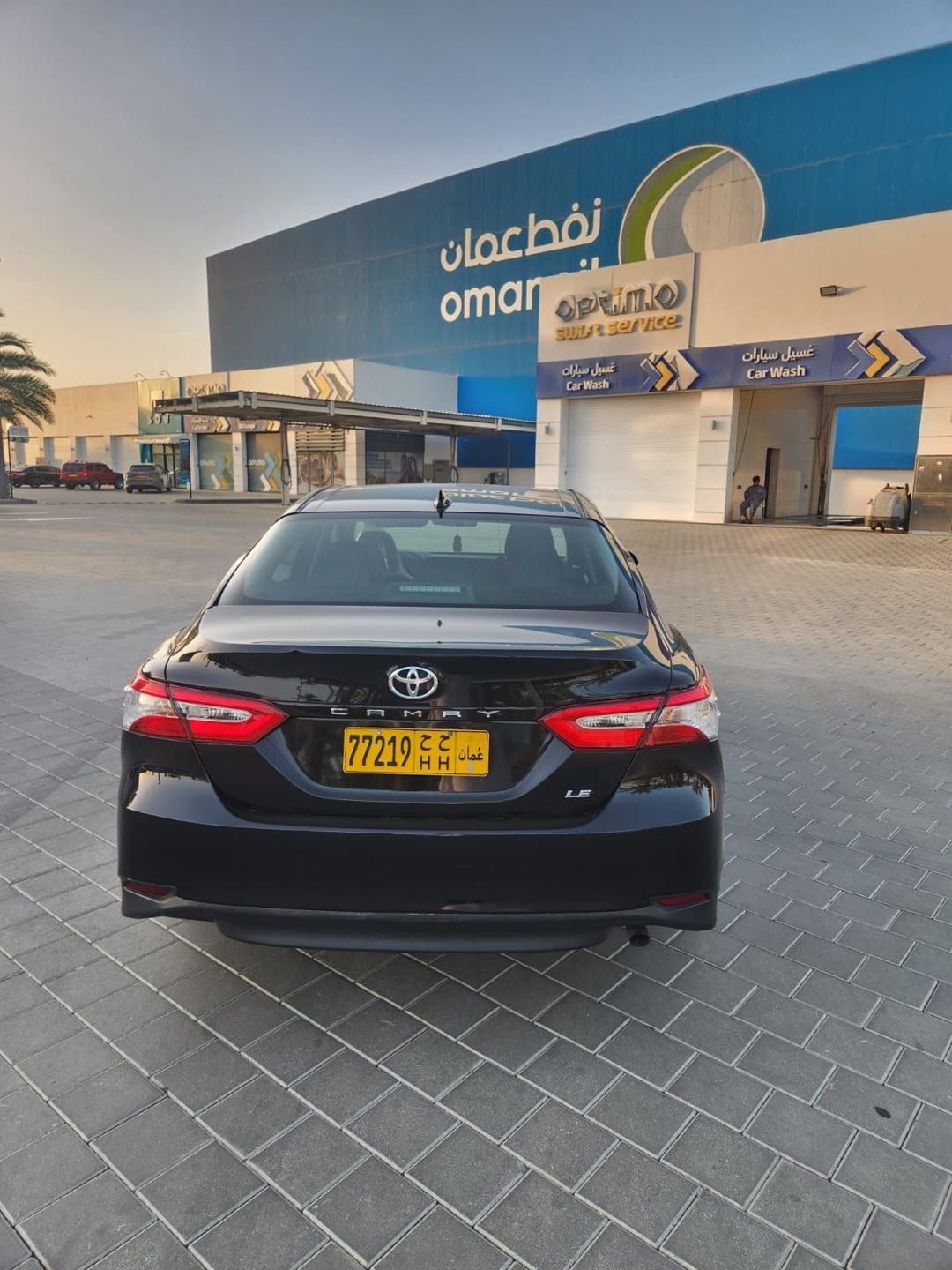 Car Image 2019 TOYOTA CAMRY LE