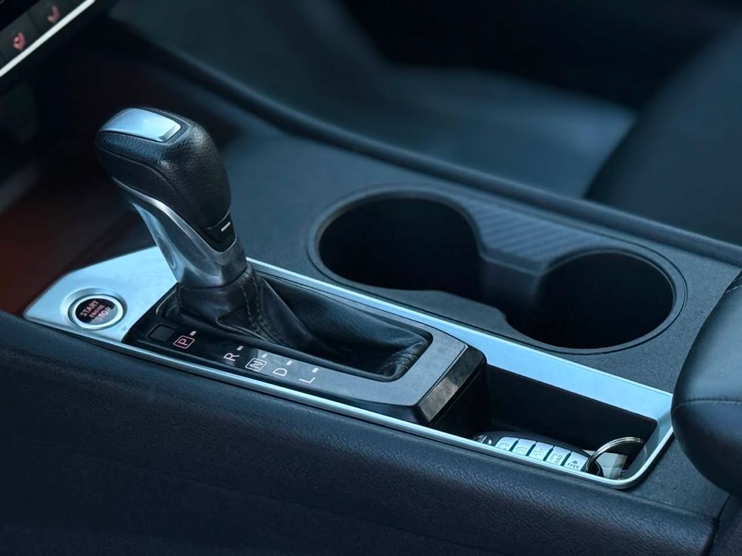 Car Image 2019 NISSAN ALTIMA S