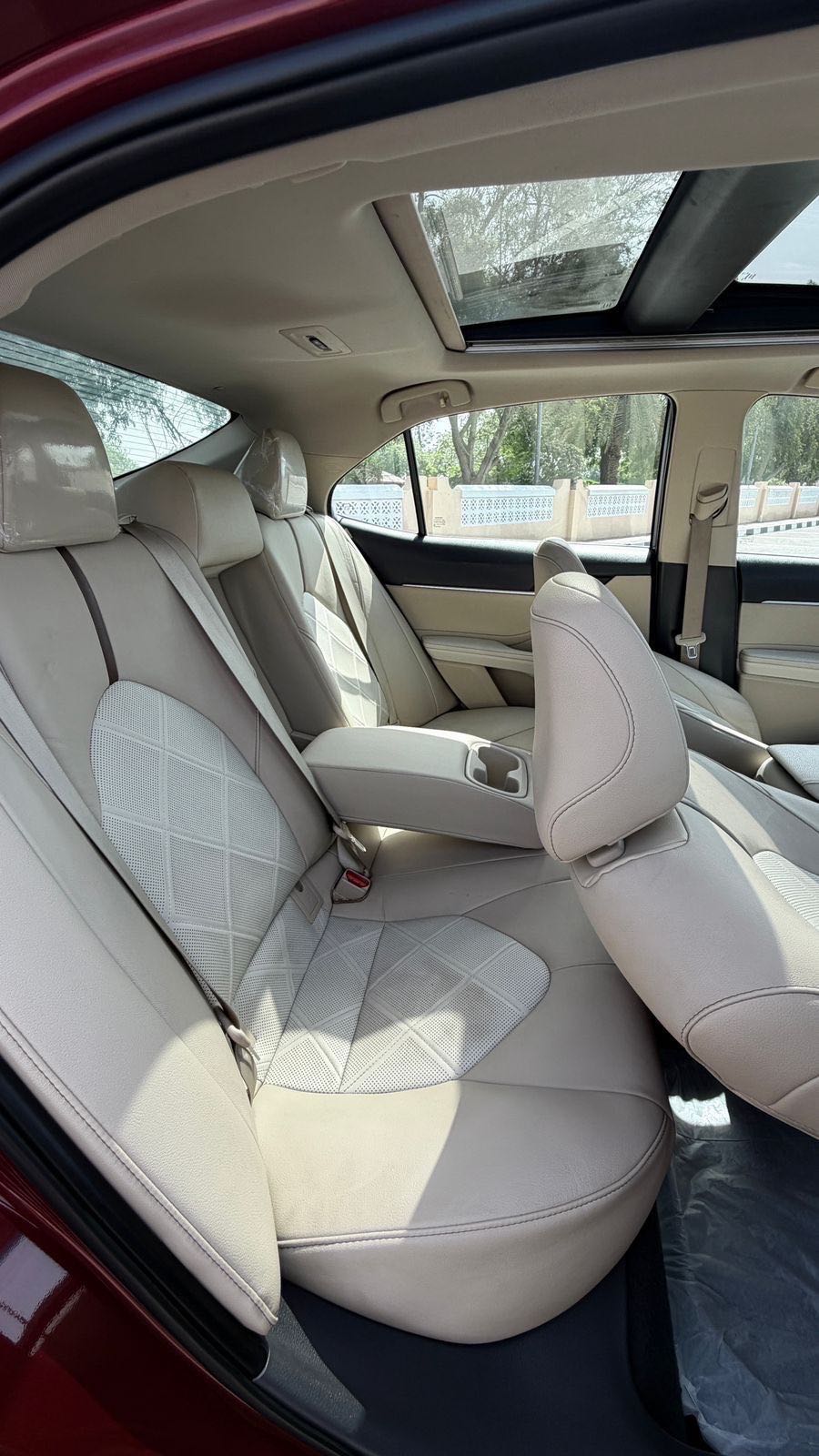 Car Image 2018 TOYOTA CAMRY XLE