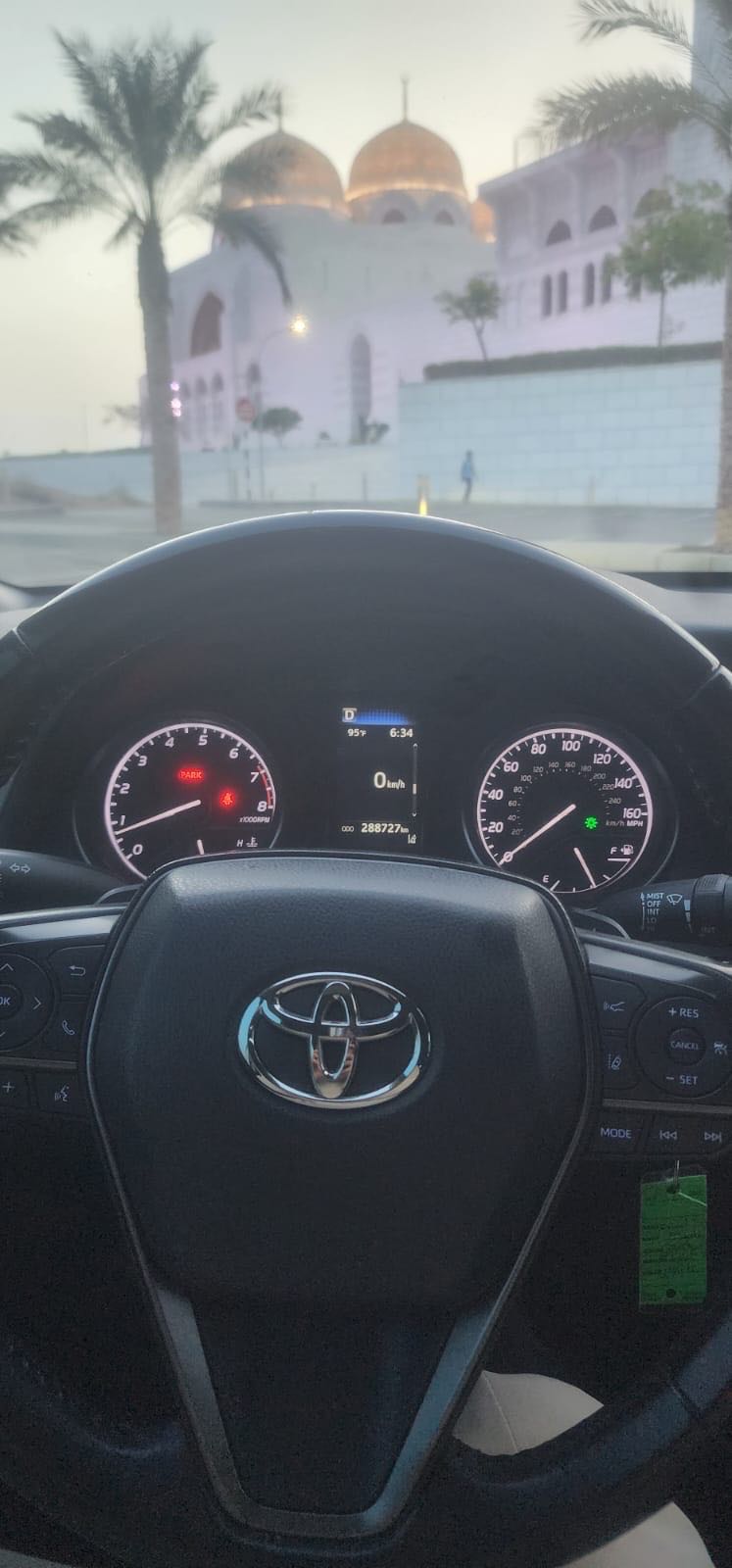 Car Image 2021 TOYOTA CAMRY SE