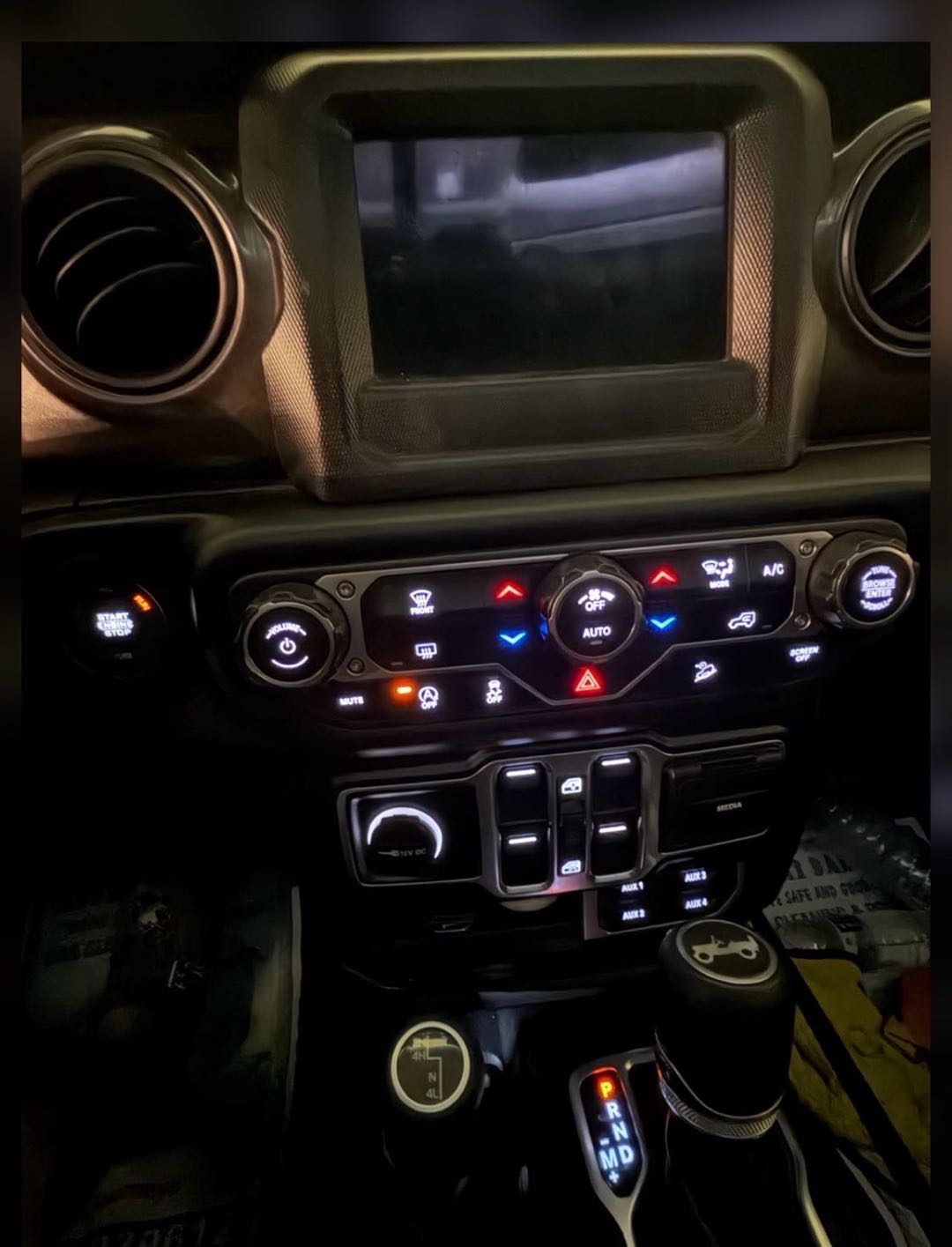 Car Image 2019 JEEP WRANGLER Unlimited
