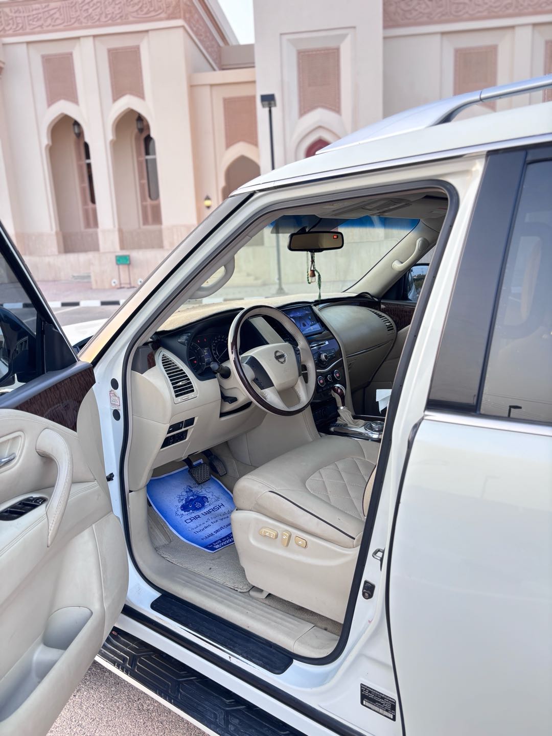 Car Image 2012 NISSAN PATROL Platinum