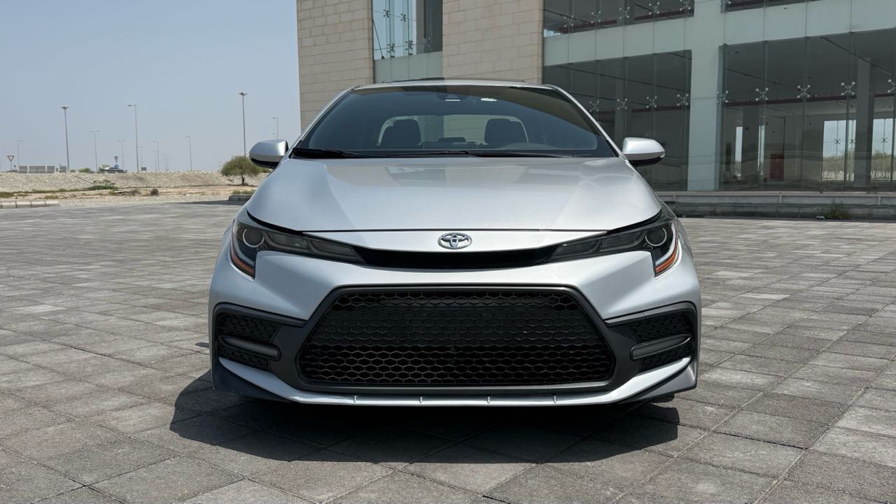 Car Image 2020 TOYOTA COROLLA XSE