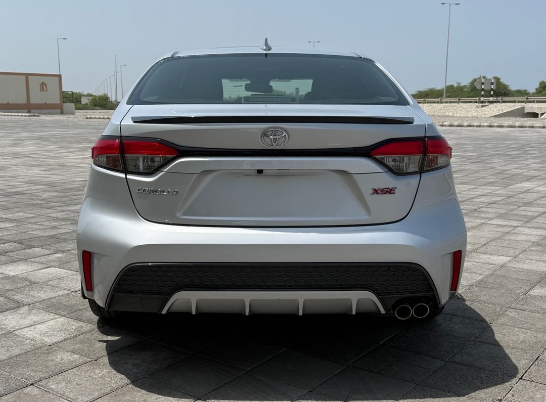 Car Image 2020 TOYOTA COROLLA XSE