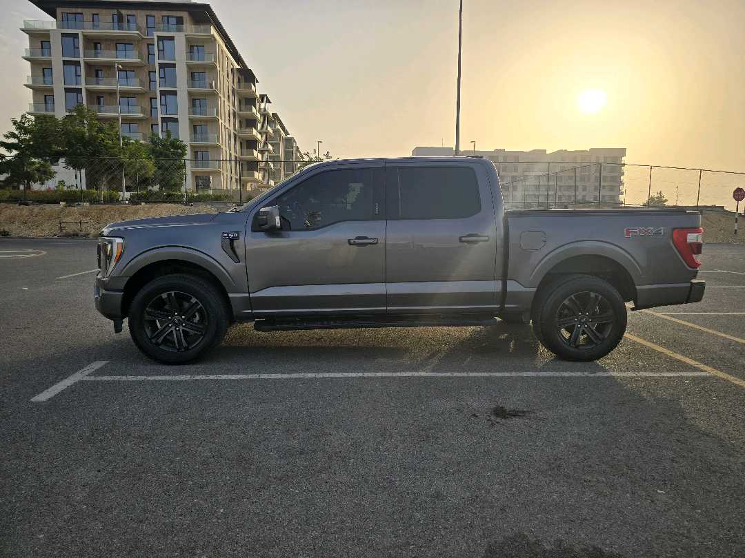 Car Image 2021 FORD F-150 Lariat