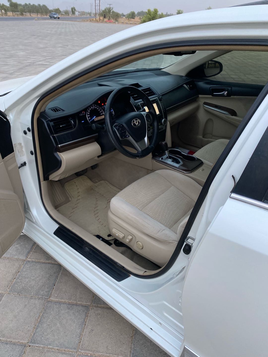 Car Image 2014 TOYOTA CAMRY GLX