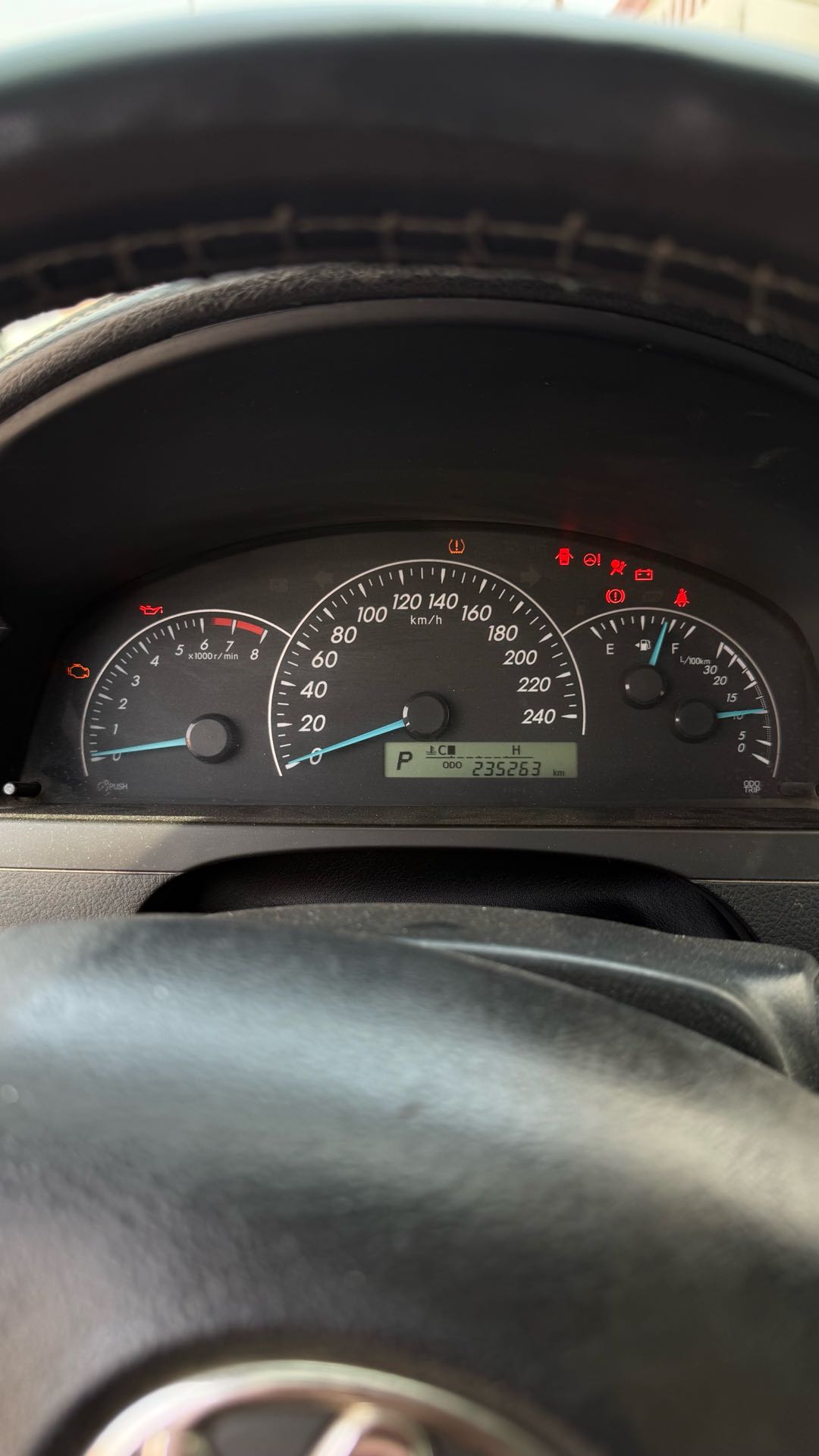 Car Image 2017 TOYOTA CAMRY GL