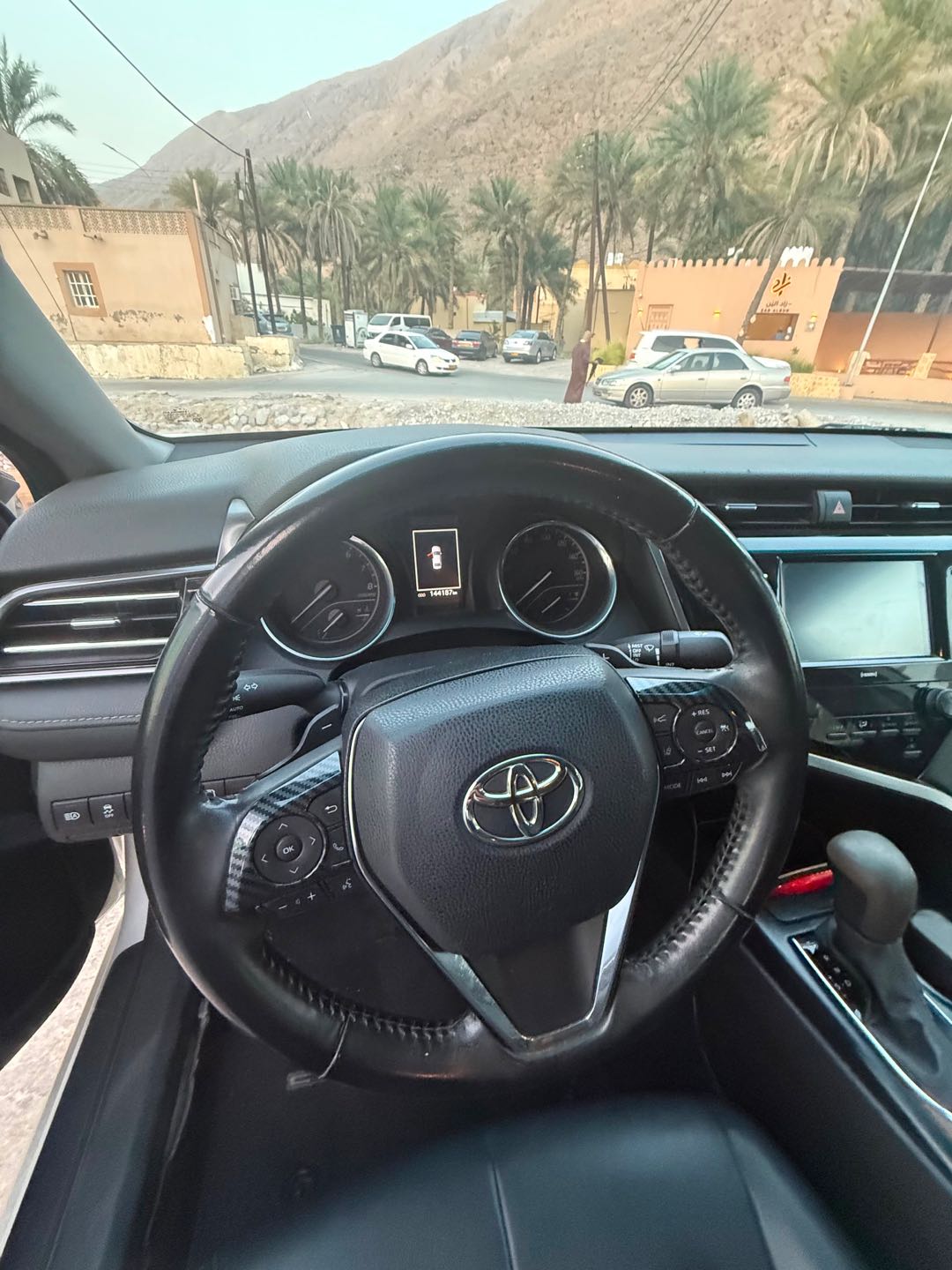 Car Image 2020 TOYOTA CAMRY SE