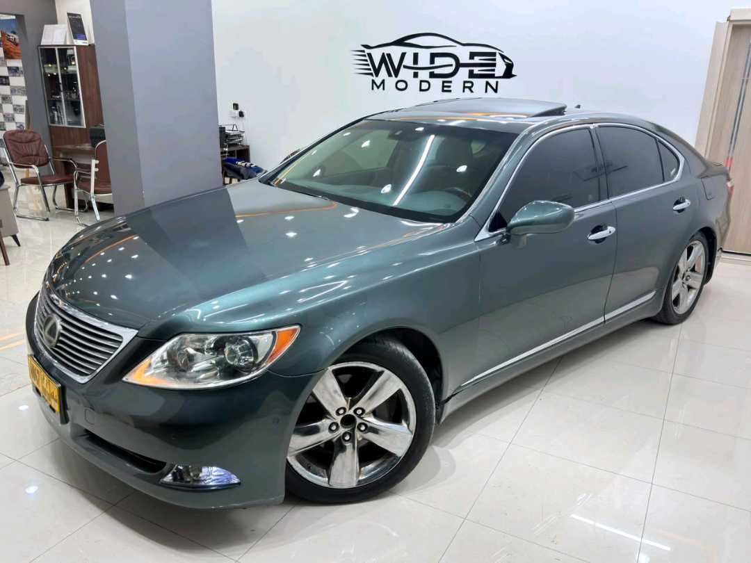 Car Image 2007 LEXUS LS 460