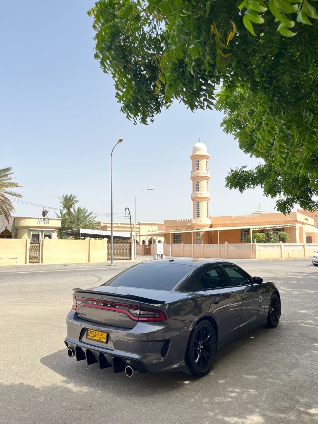Car Image 2018 DODGE CHARGER SXT