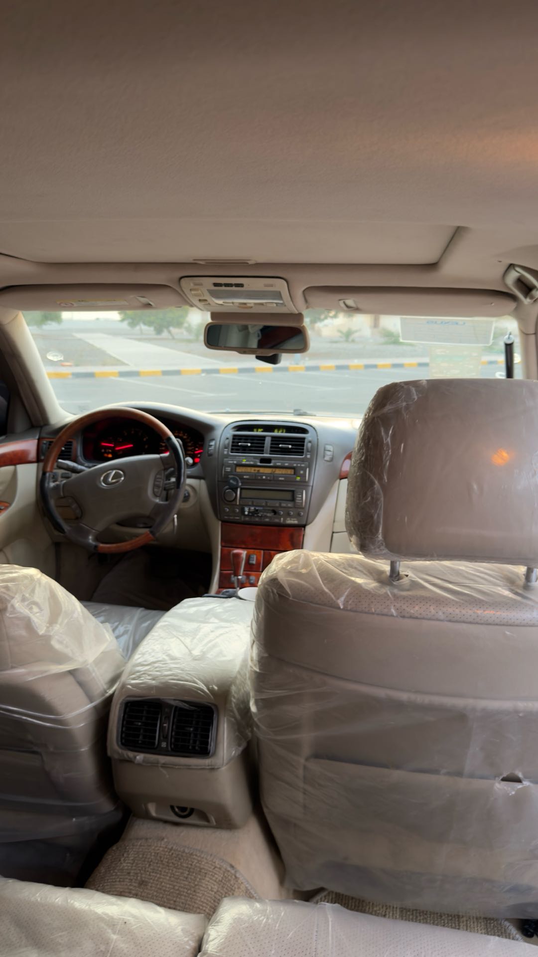 Car Image 2001 LEXUS LS 430