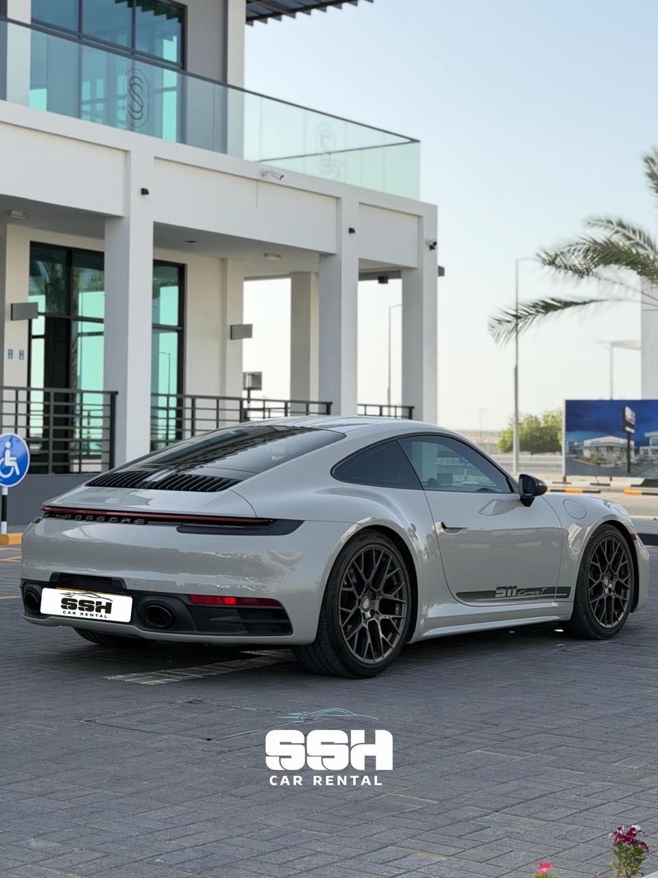 بورش 911 2023