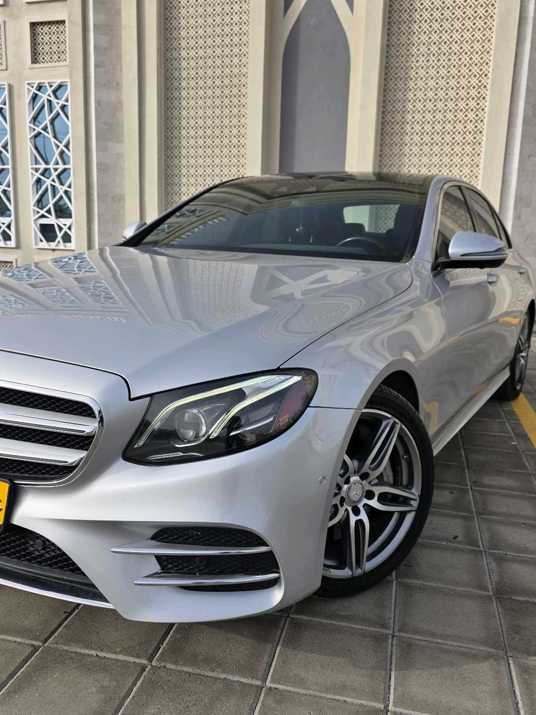 Car Image 2017 MERCEDES E Class 300