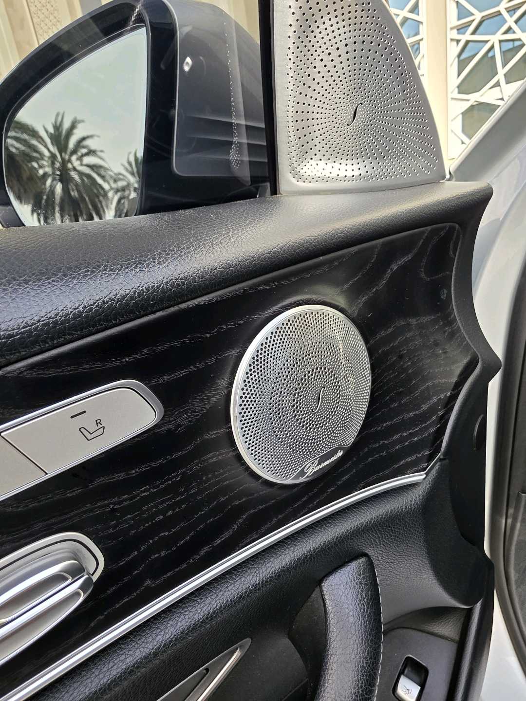 Car Image 2017 MERCEDES E Class 300