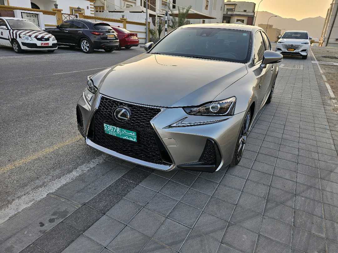 Car Image 2018 LEXUS IS 300