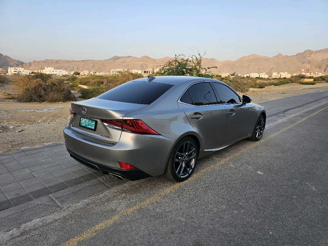 Car Image 2018 LEXUS IS 300