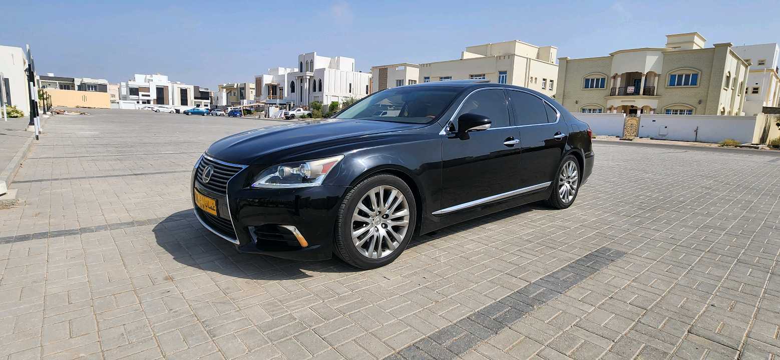 Car Image 2016 LEXUS LS 460