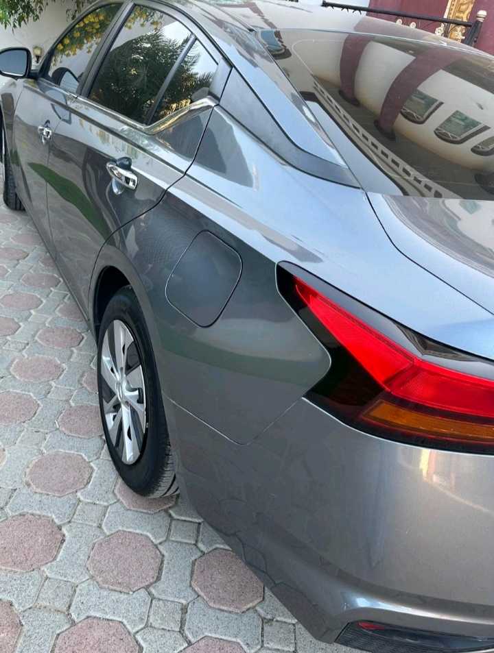 Car Image 2021 NISSAN ALTIMA S