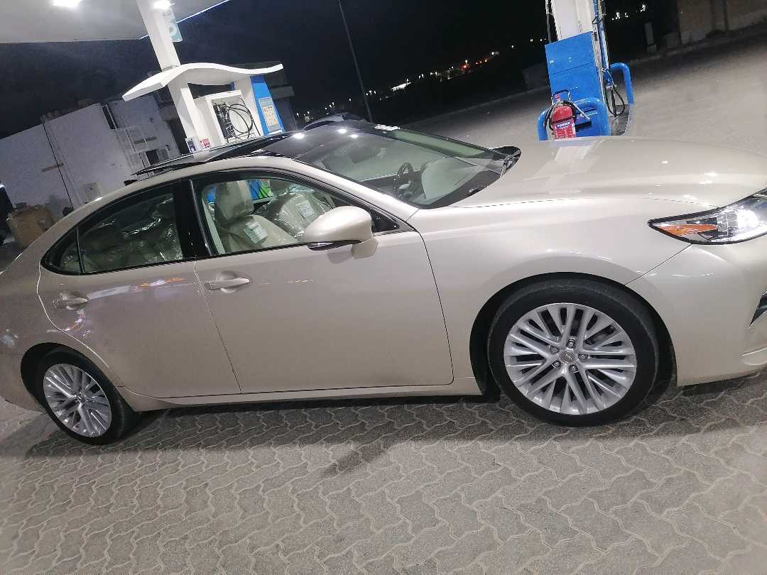 Car Image 2018 LEXUS ES 350