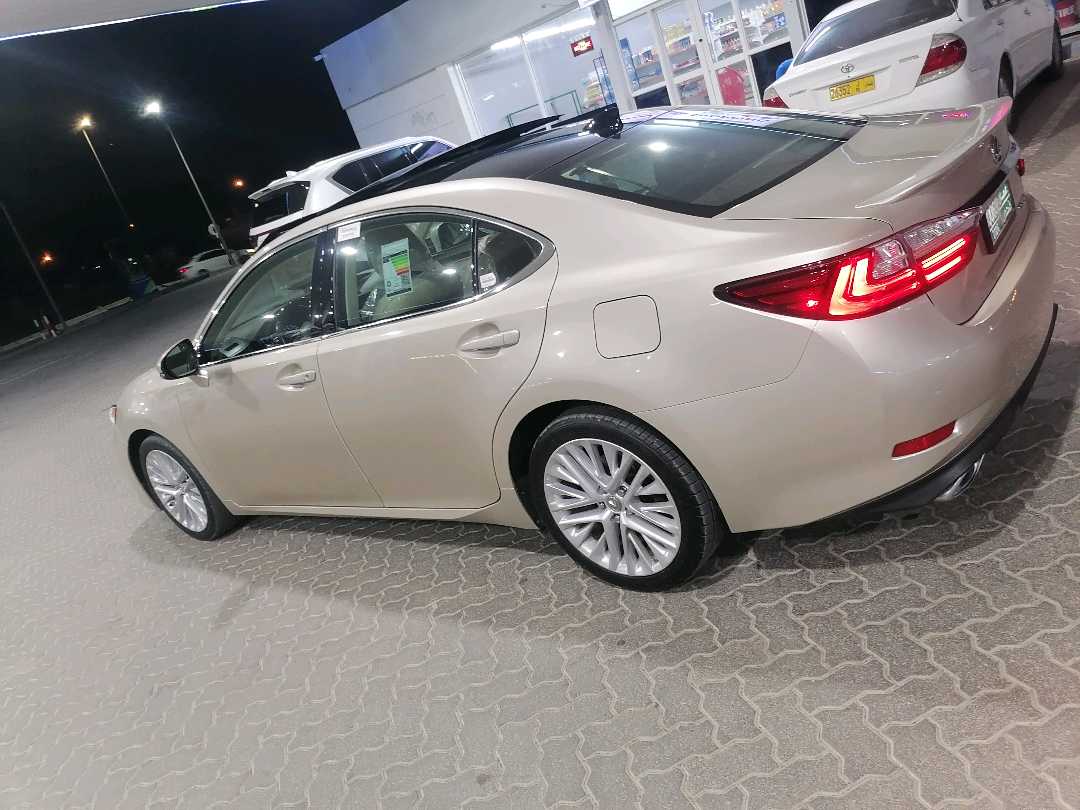 Car Image 2018 LEXUS ES 350
