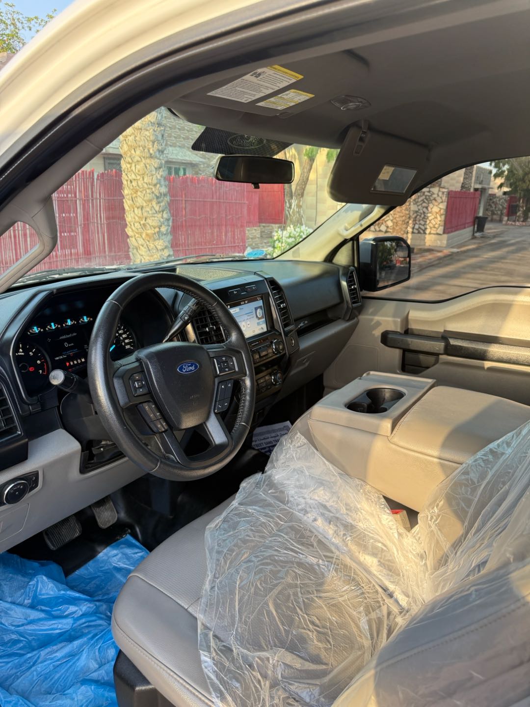 Car Image 2018 FORD F-150 XLT