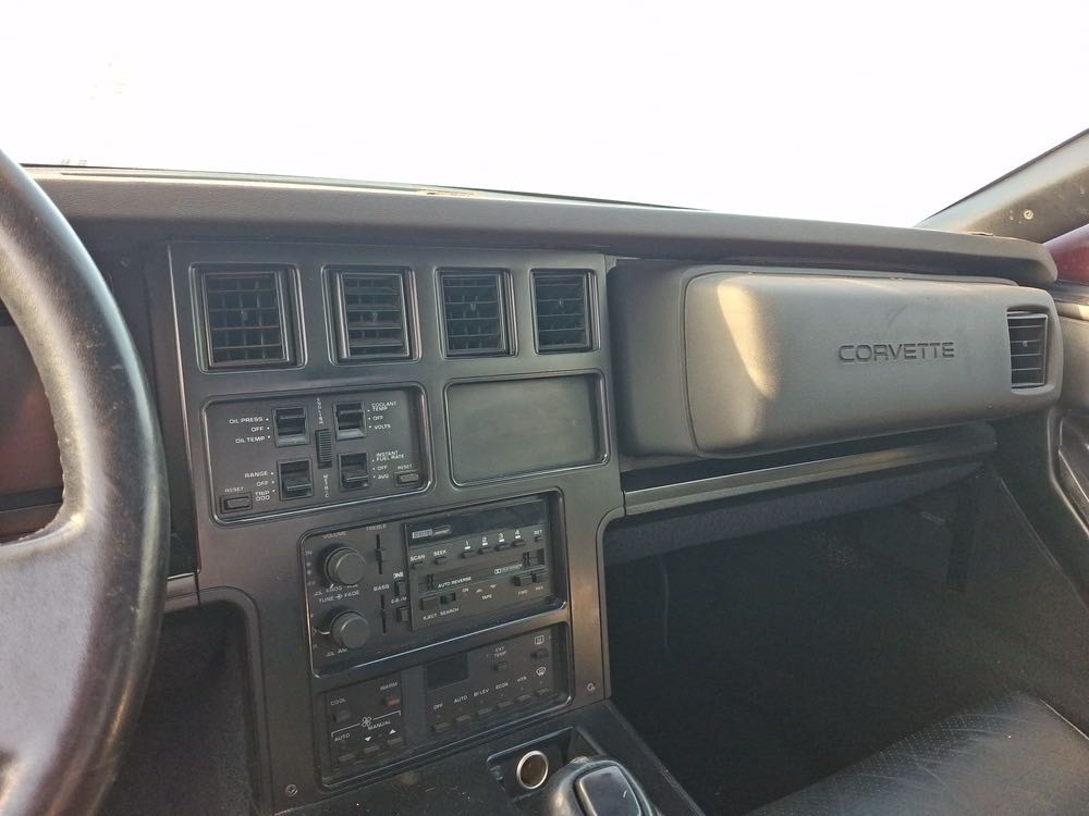 Car Image 1988 CHEVROLET CORVETTE 